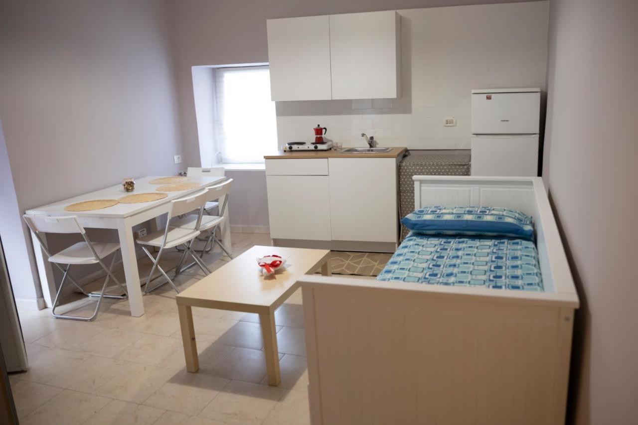 נאפולי San Antonio Home Central Station מראה חיצוני תמונה